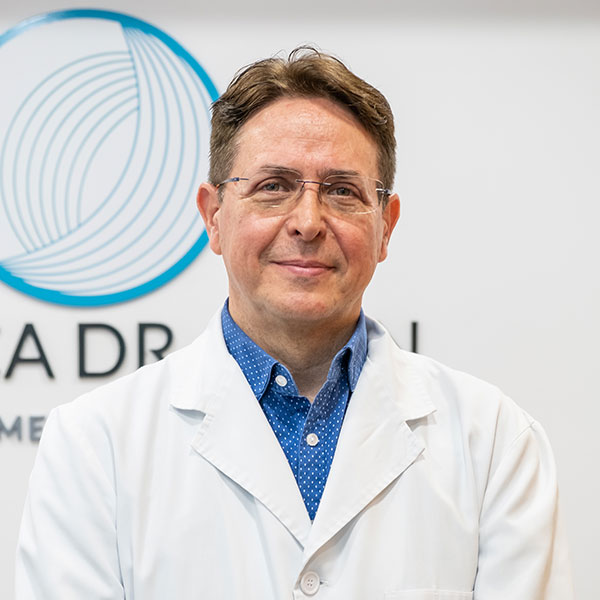 Cirujano plástico Dr. Arán